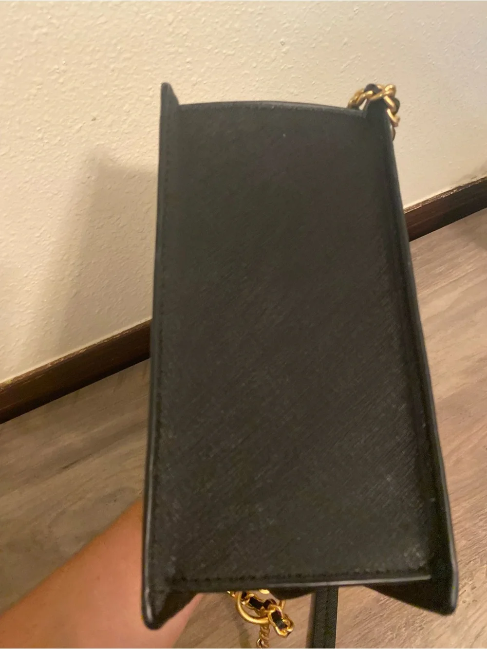 Tory Burch Black Leather Crossbody with Gold Chain - Picture 11 of 12